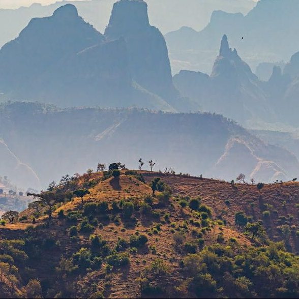 paysage du parc national montagnes du simien, amhara, ethiopie